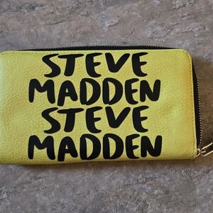 Steve Madden Wallet